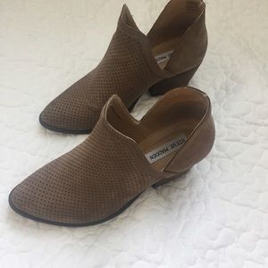 EUC Steve Madden Ankle Booties 8.5